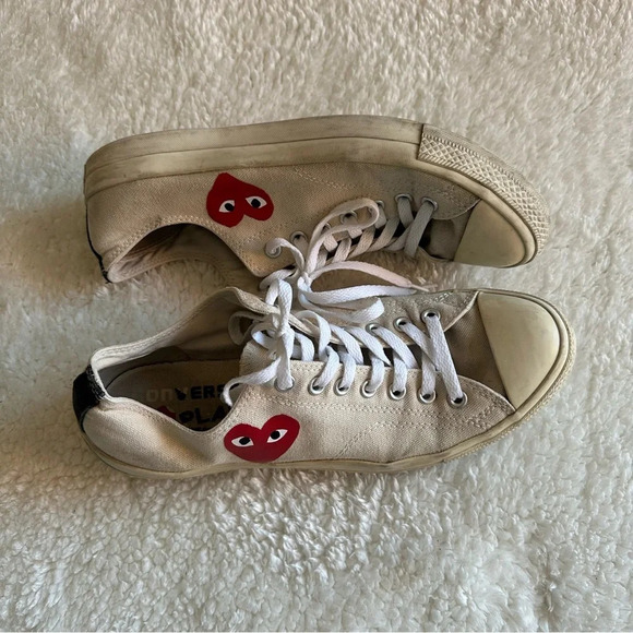 CDG x Converse Heart Low Sneaker - Picture 1 of 8